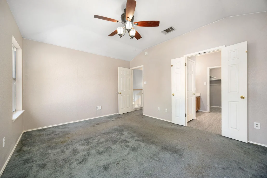 Photo of 8845 Francia TRL