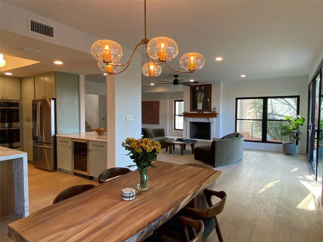 Photo of 4328 Far West BLVD