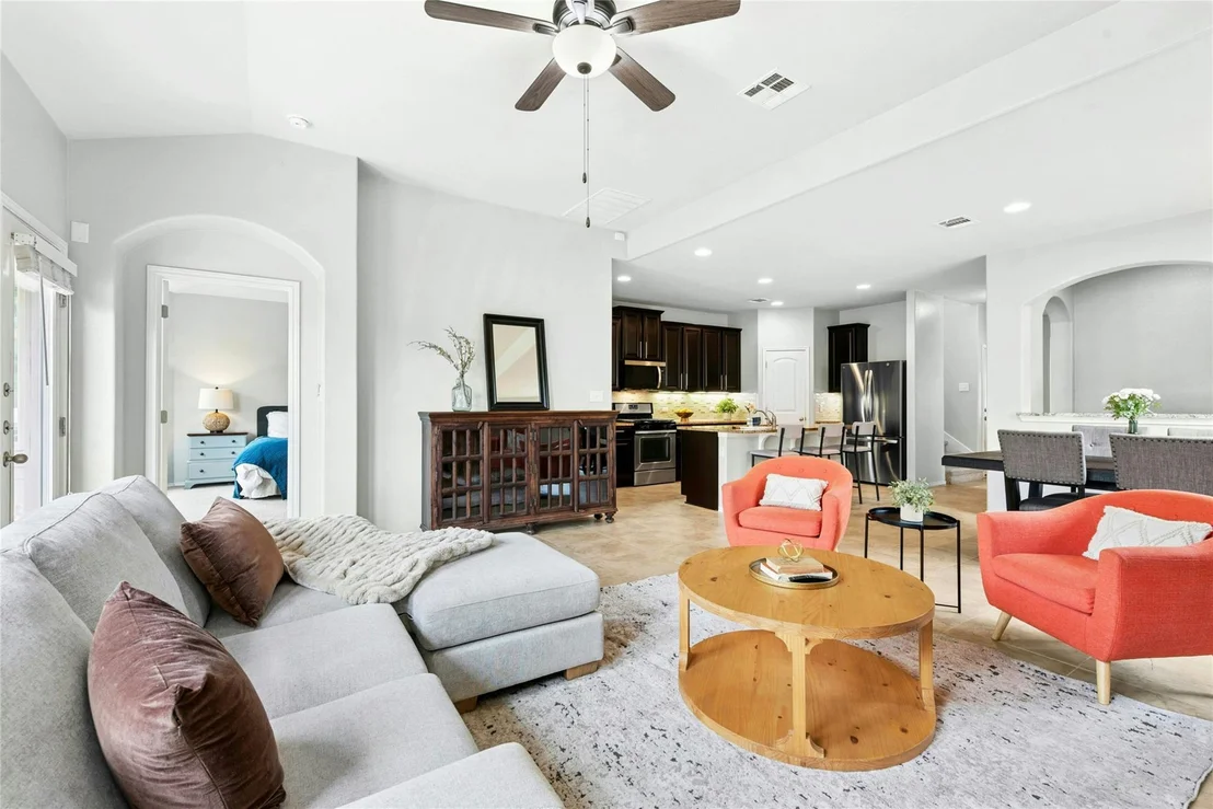 Photo of 390 Fletcher BND