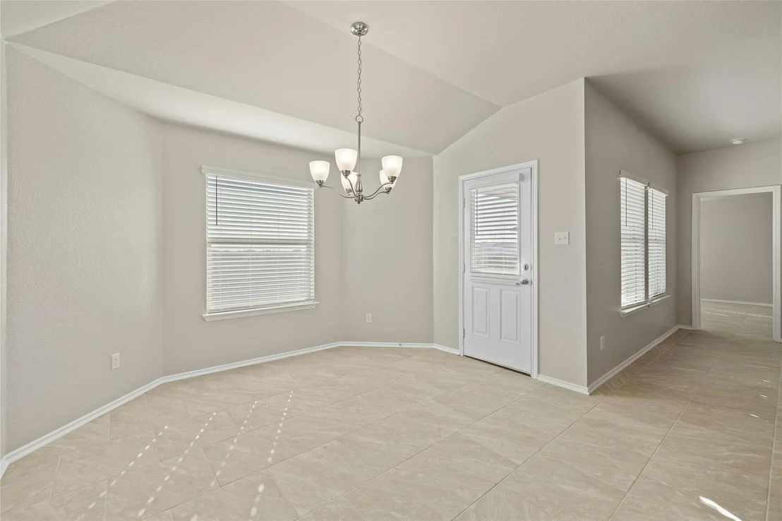 Photo of 131 Nathaniel DR