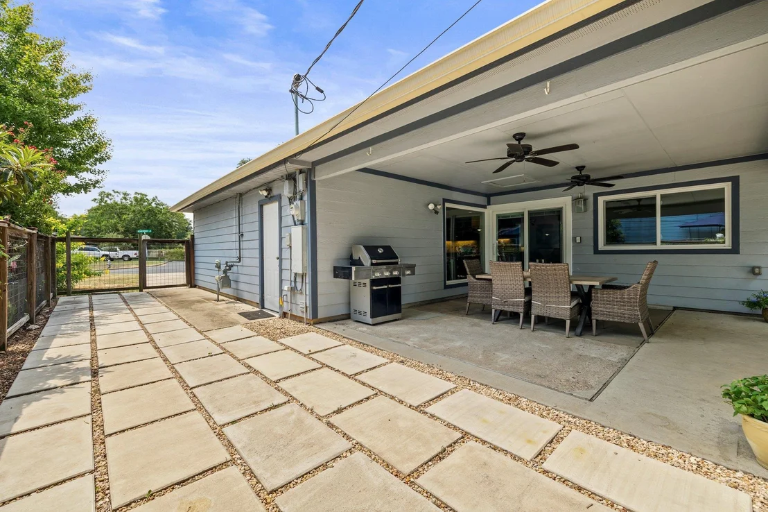 Photo of 504 Heartwood DR