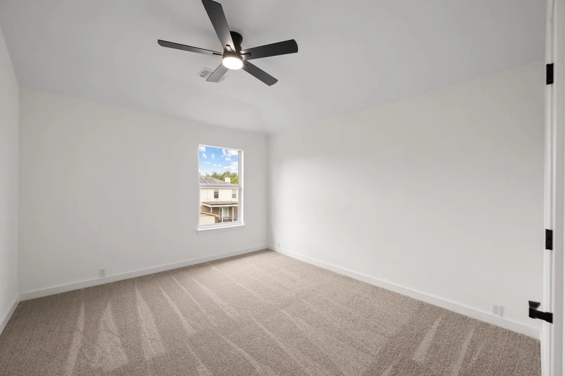 Photo of 809 Tapestry CV
