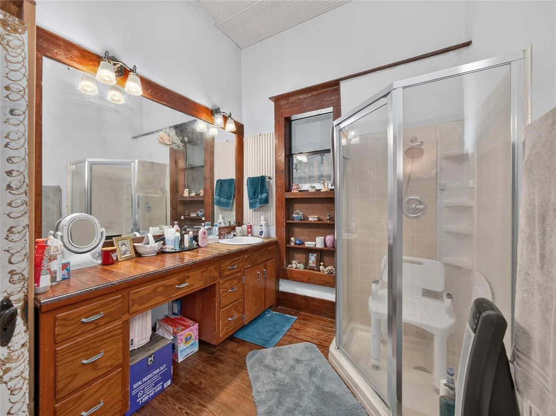 Photo of 7866 County Road 404