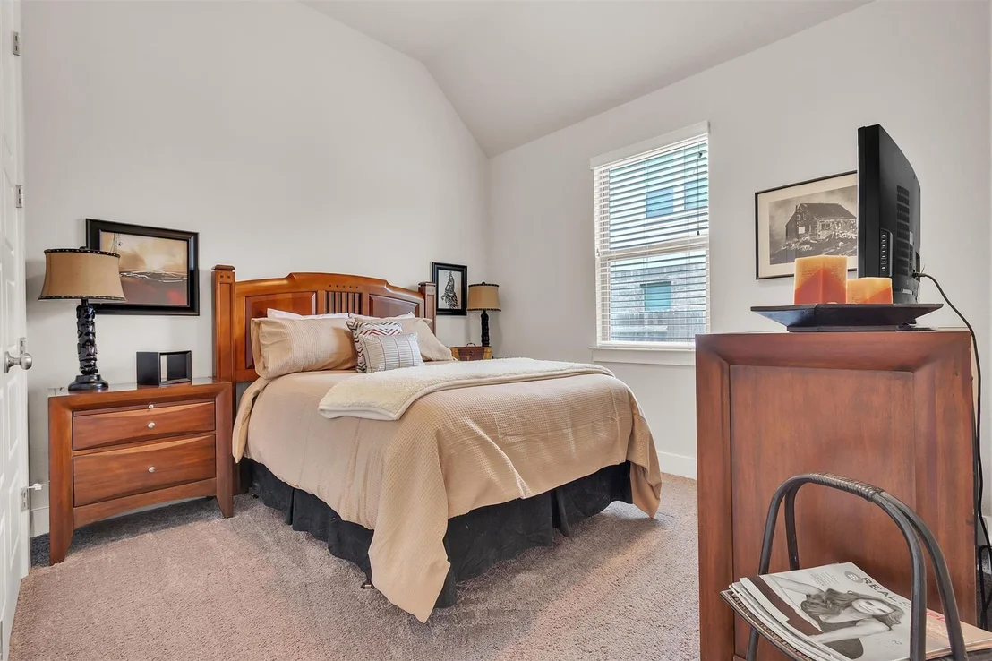 Photo of 321 Millard ST