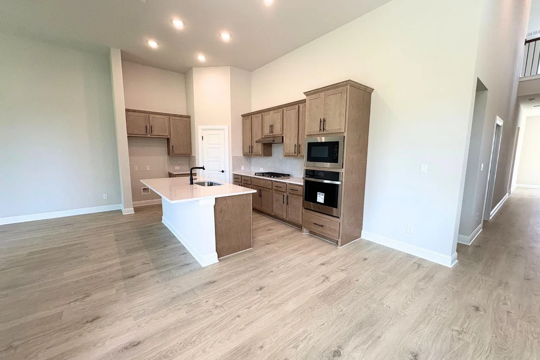 Photo of 1120 Stonehill DR