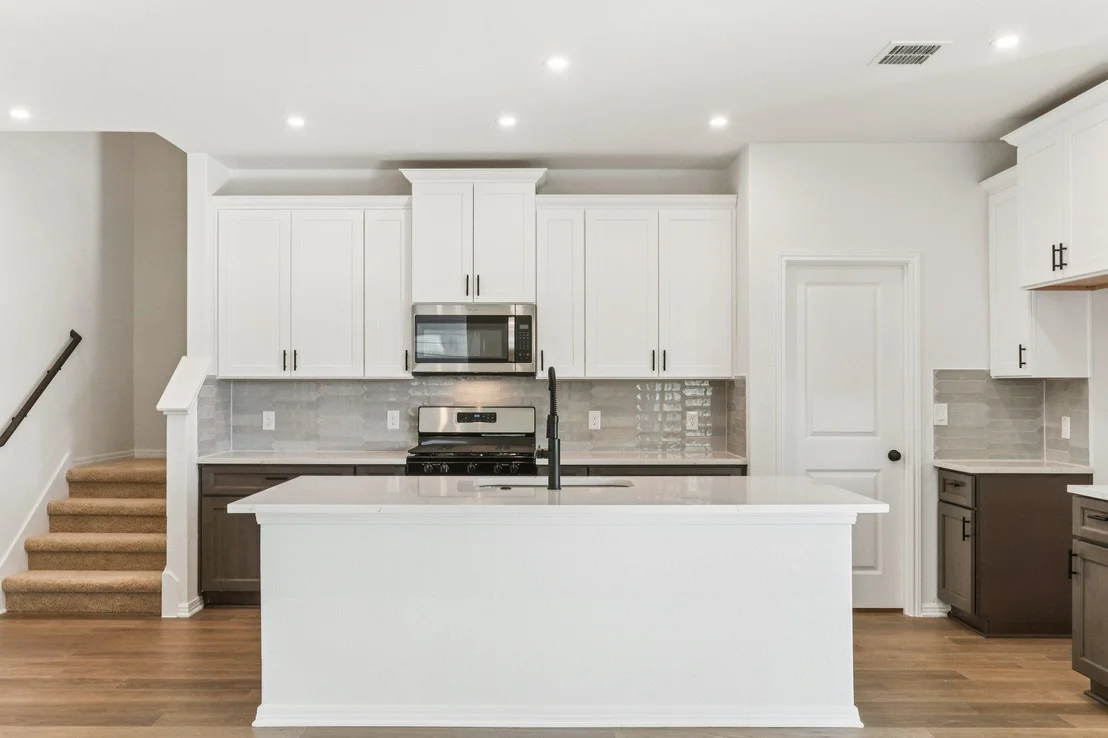 Photo of 6441 Marsh LN