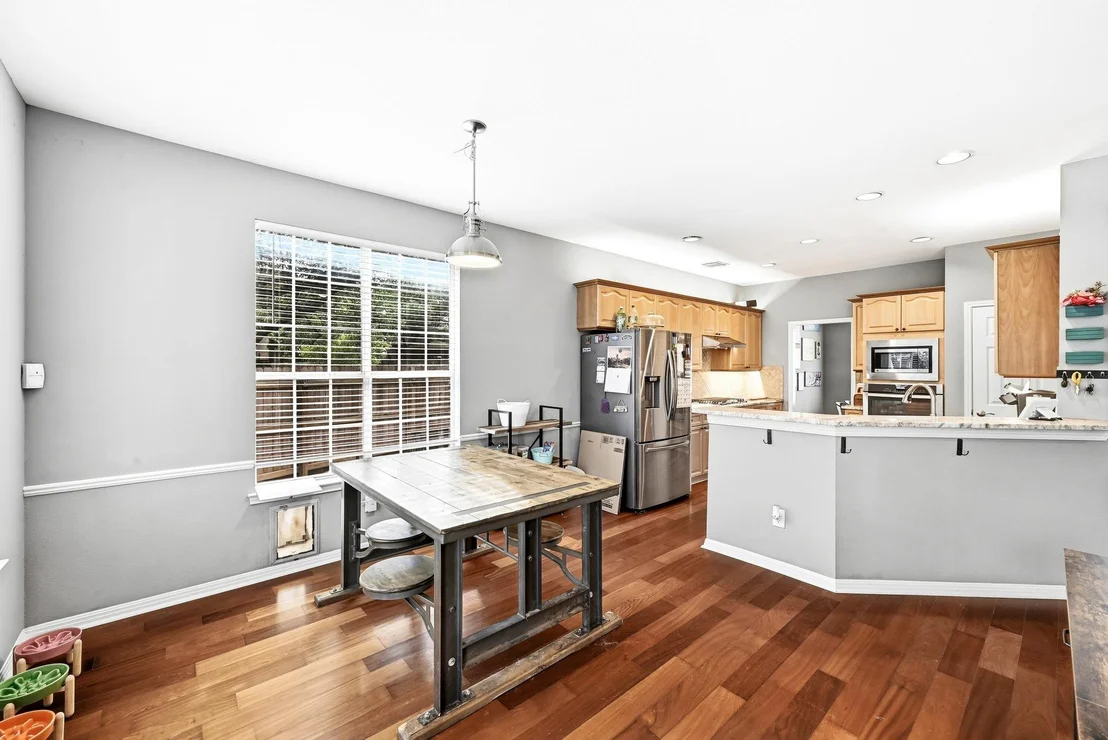 Photo of 1602 Michael Robert WAY