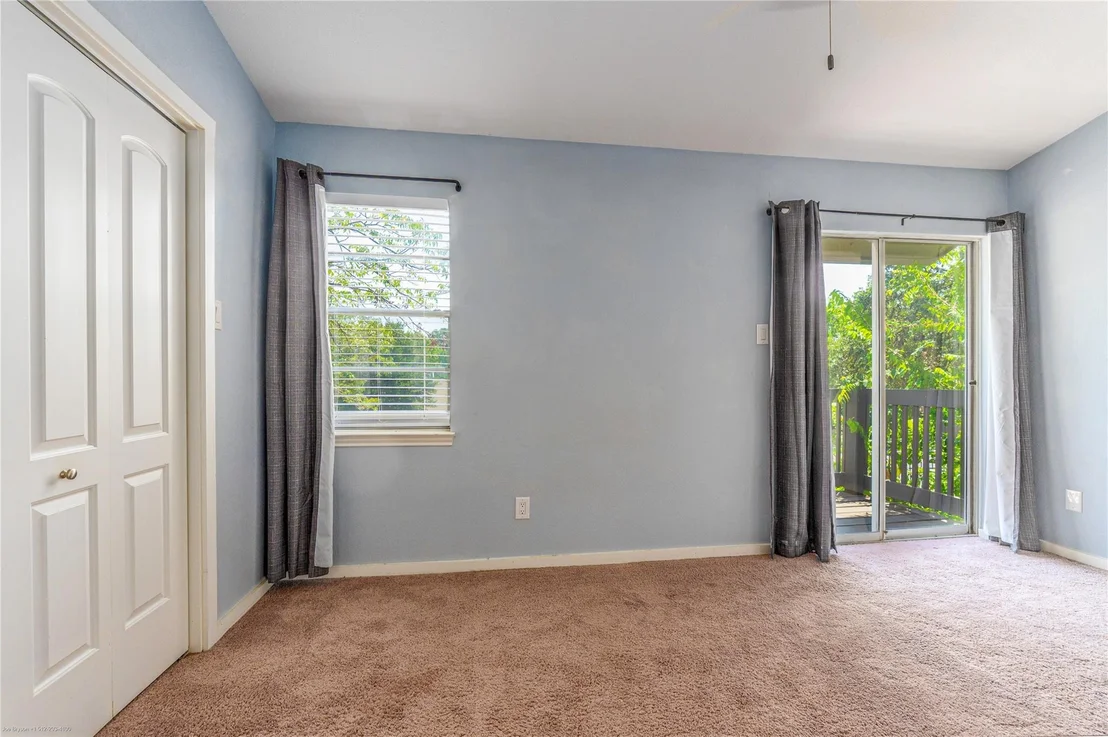 Photo of Unit C at 1845 River Crossing CIR