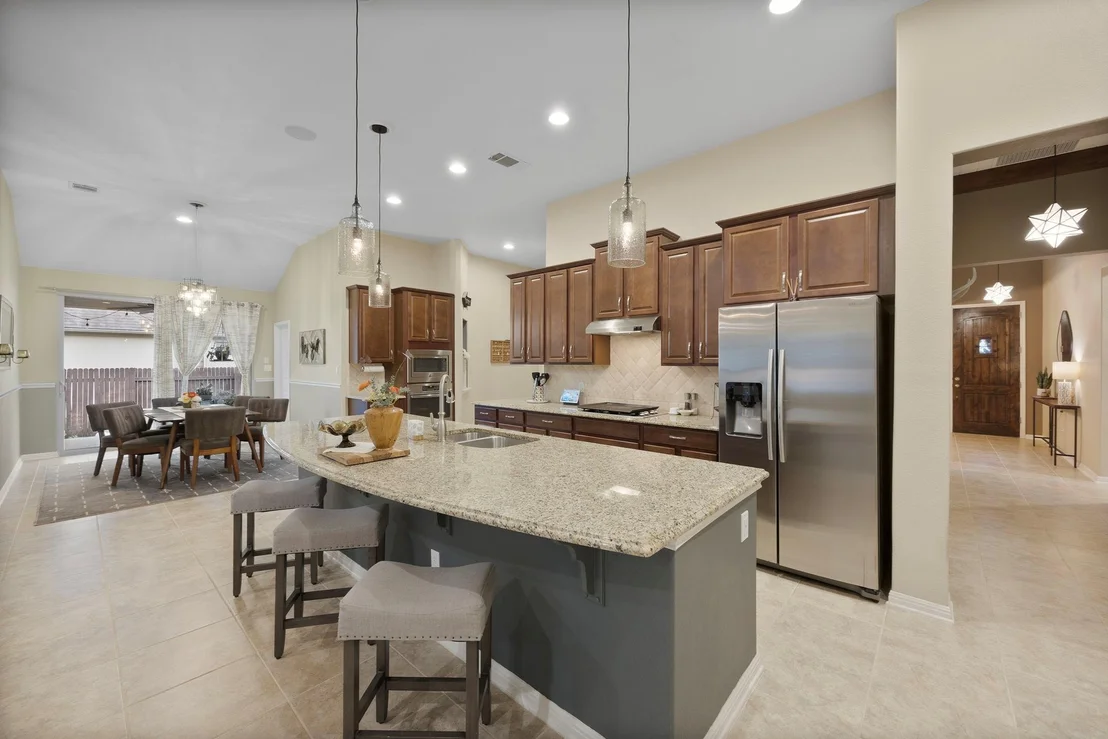 Photo of 202 Parkwest DR
