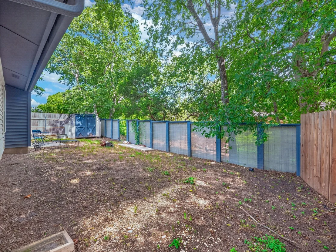 Photo of 2102 Lear LN