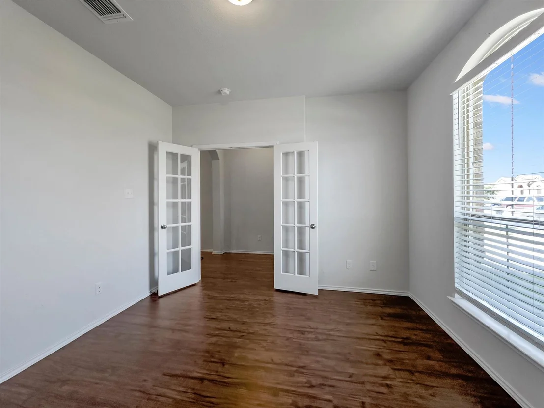 Photo of 6305 Tess RD