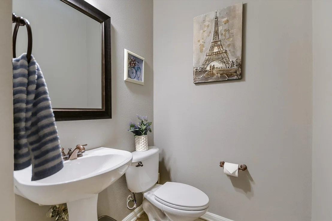 Photo of 300 Wesley Ridge DR