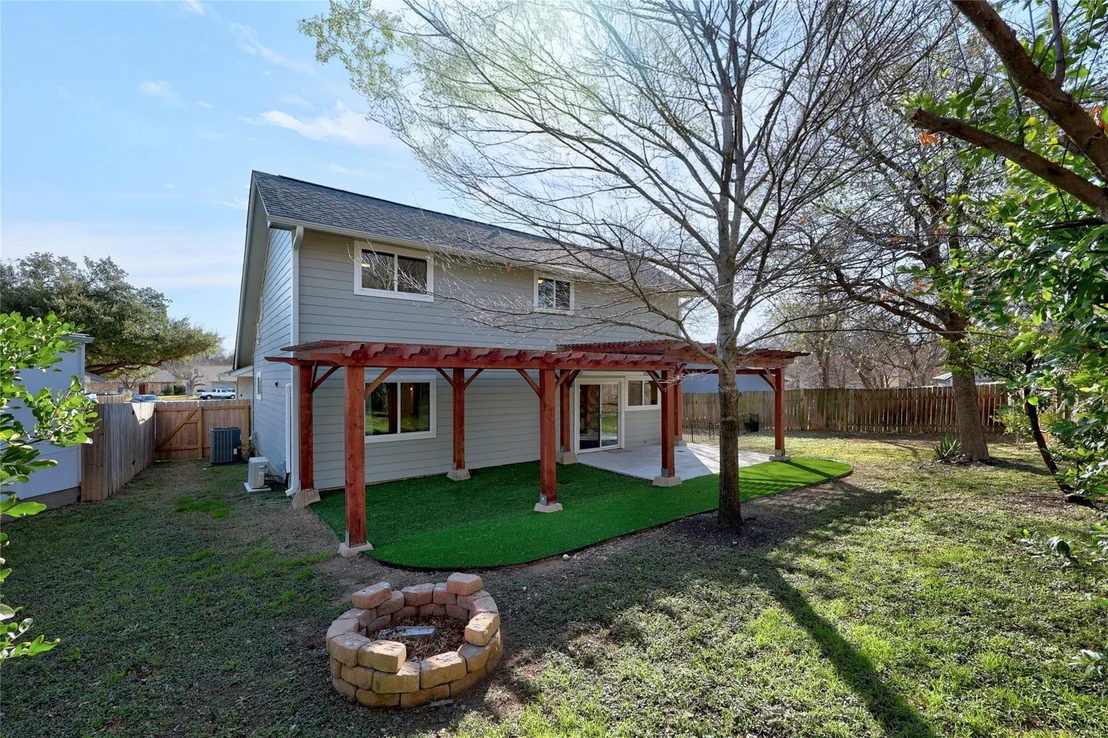 Photo of 3106 Leaf CIR