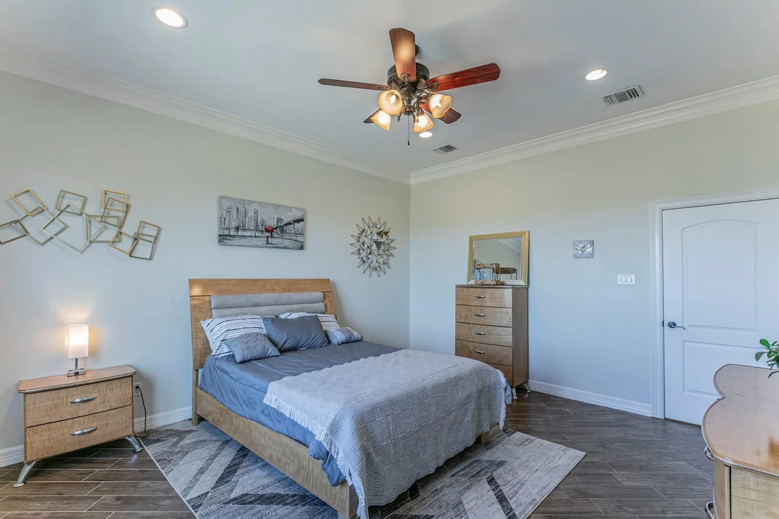 Photo of 300 Magan LN