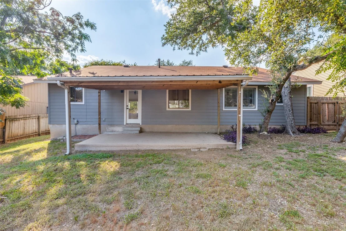 Photo of 7901 Keswick DR