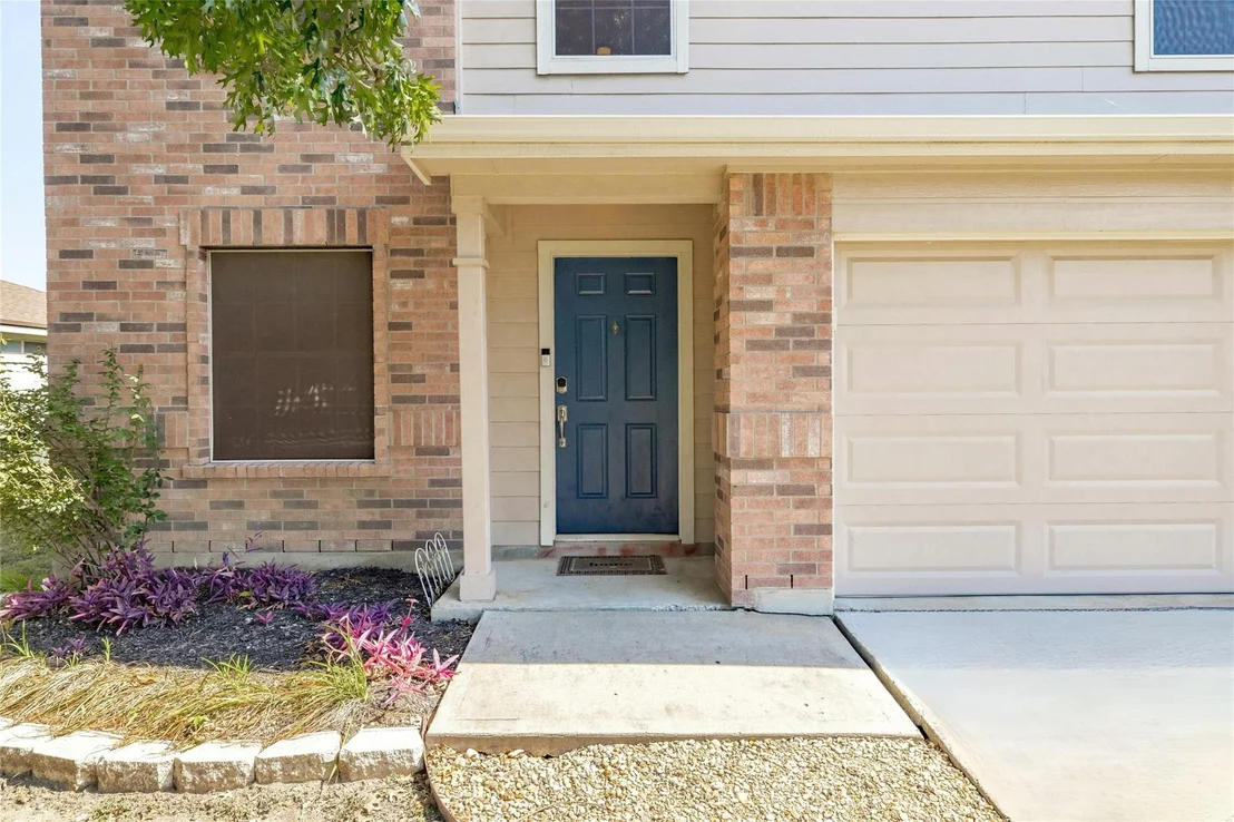 Photo of 404 Meadow Park DR