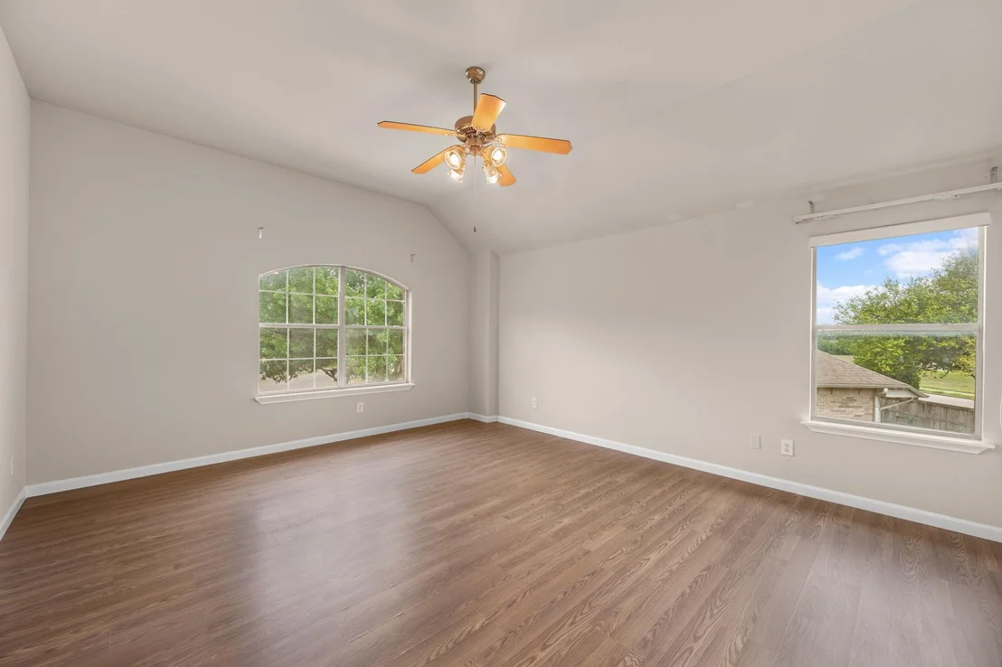 Photo of 1018 Canyon Maple RD