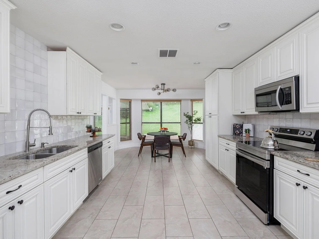 Photo of 9305 Rolling Oaks TRL