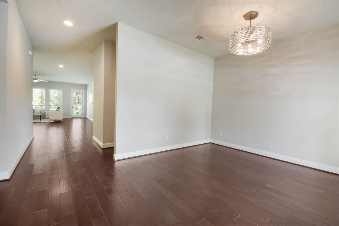 Photo of 2427 Centennial LOOP