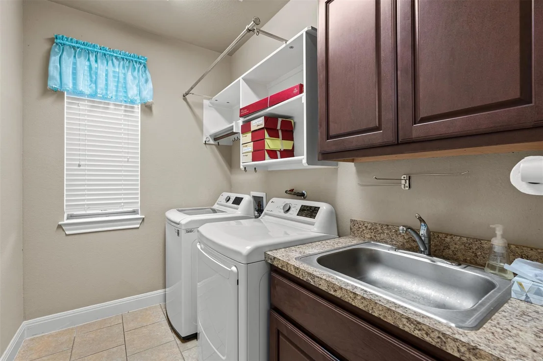 Photo of 2817 Bear Springs TRL