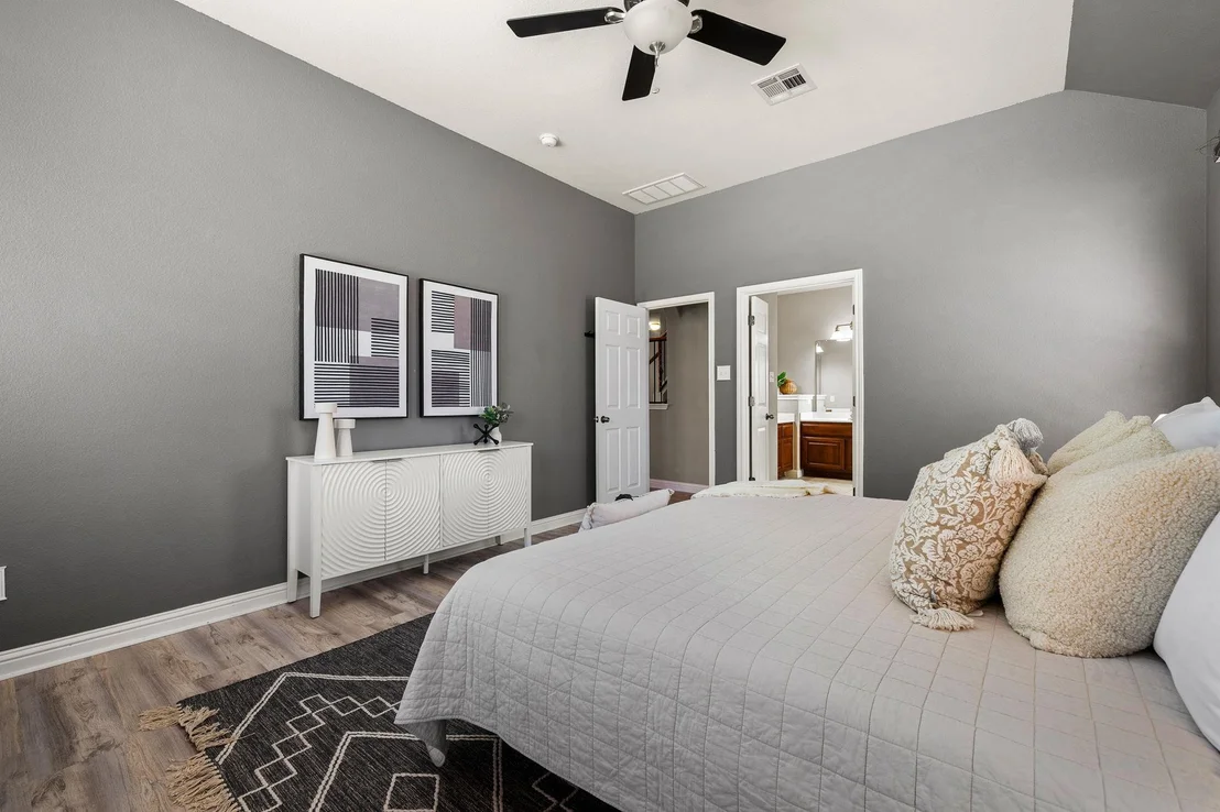 Photo of 801 Zappa DR
