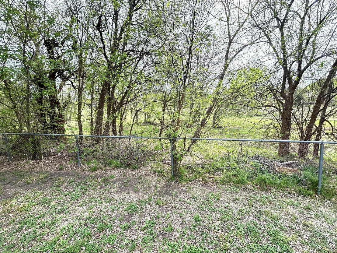 Photo of 2616 Hidden Valley DR