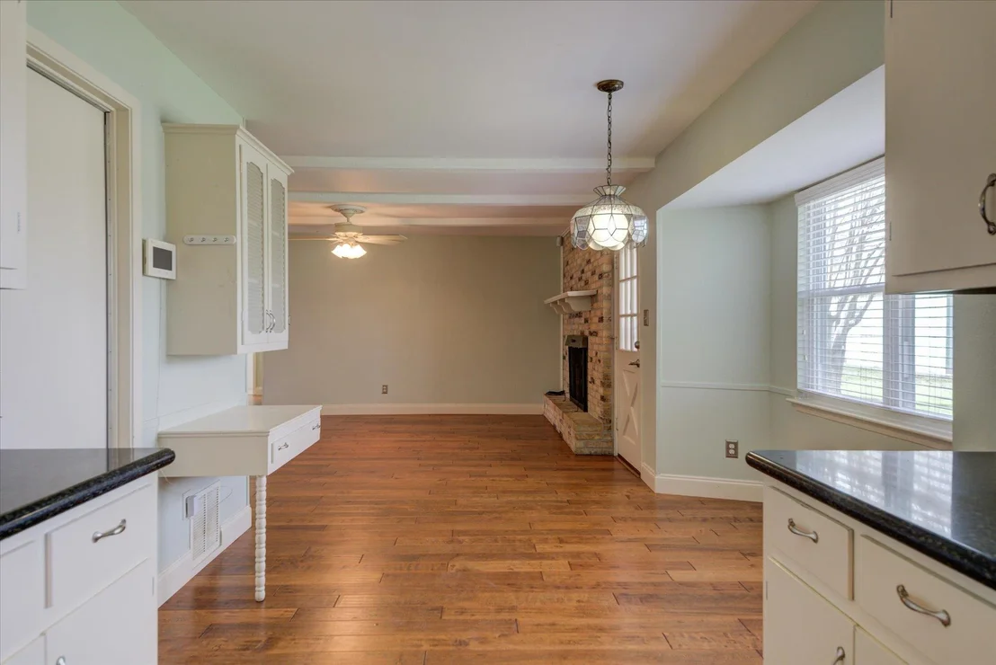 Photo of 1100 Colony North DR