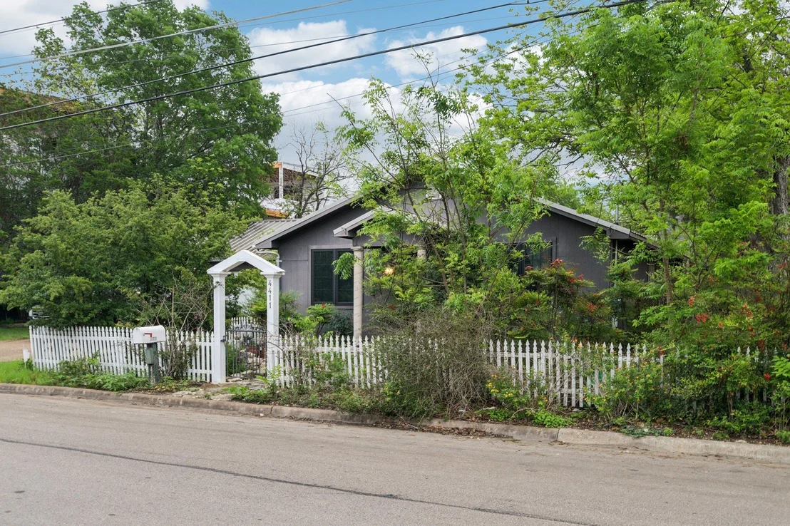 Photo of 4411 Banister LN