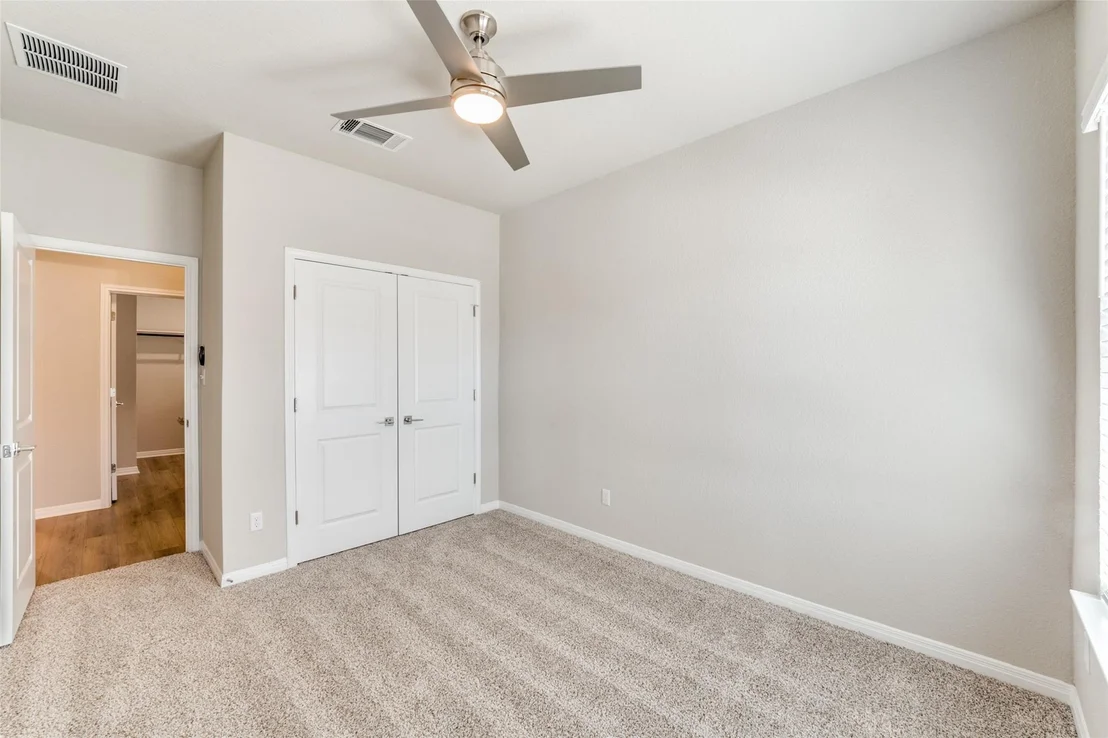 Photo of 920 View DR