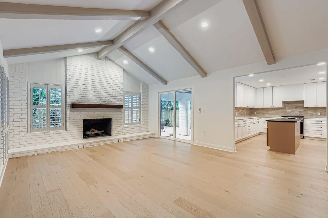 Photo of 11703 Oak Knoll DR