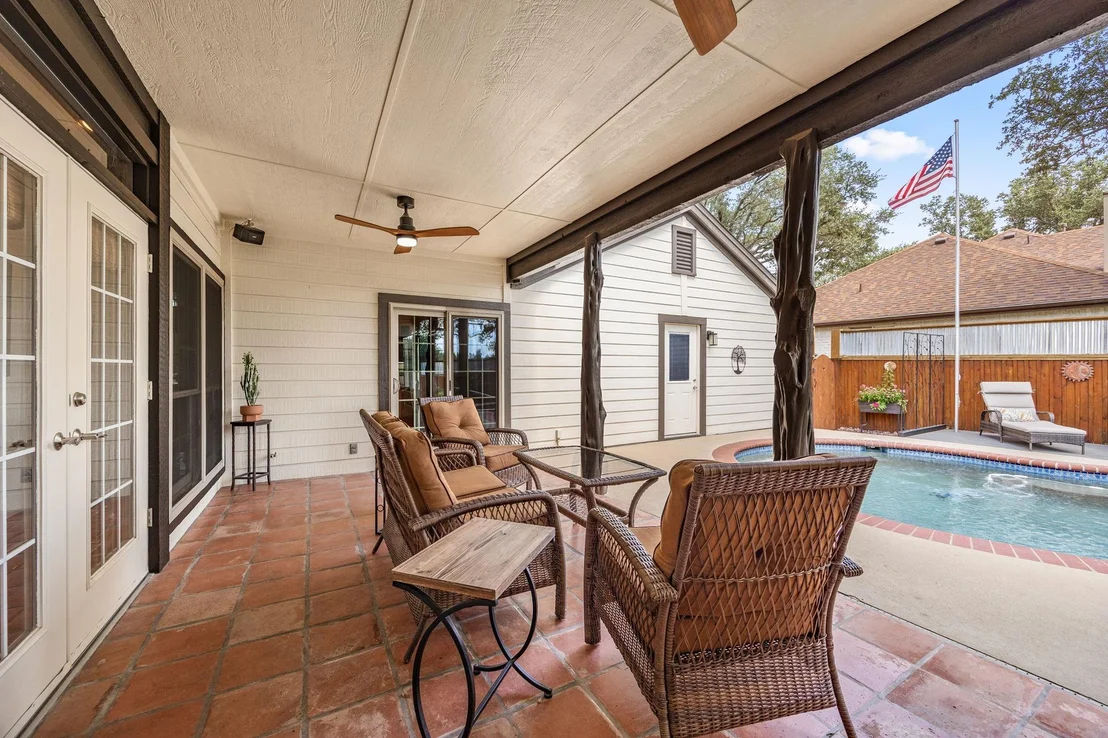 Photo of 301 Riverview DR