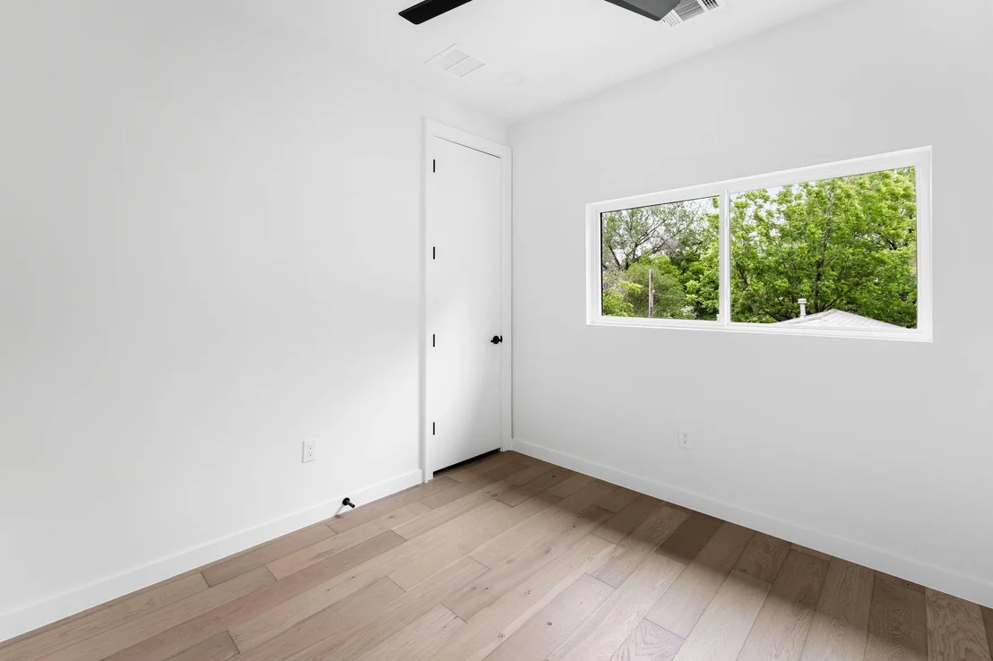 Photo of Unit 1 at 3204 Lyons RD