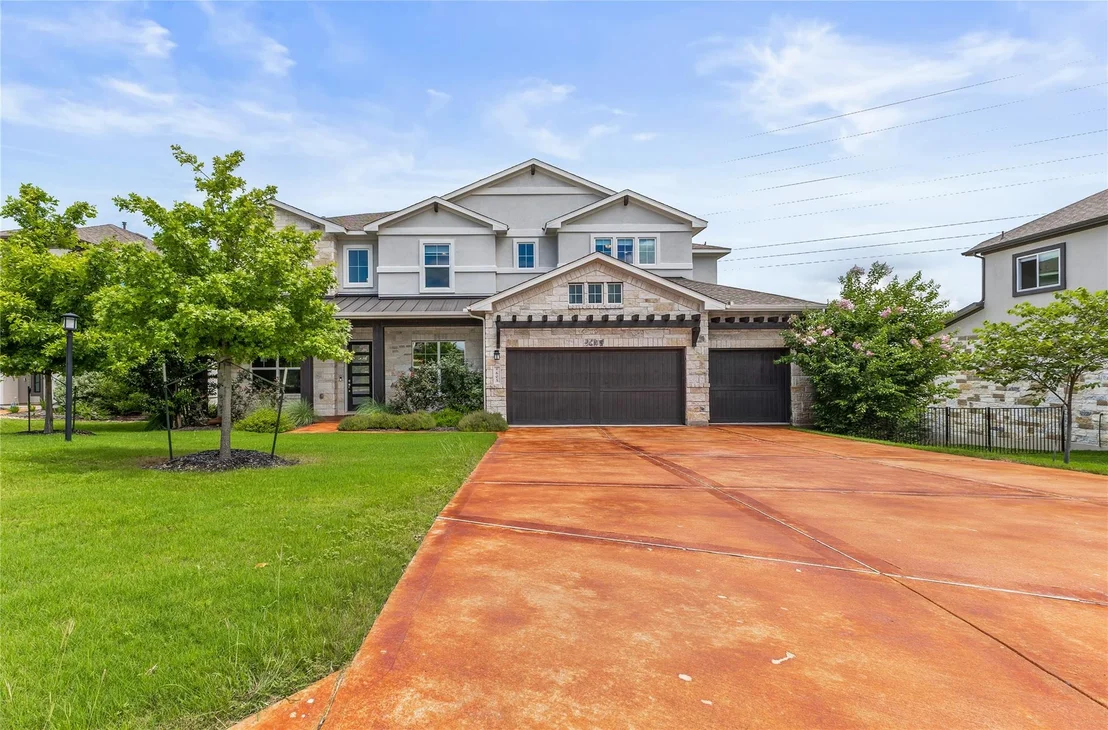 Photo of 605 Gunison DR