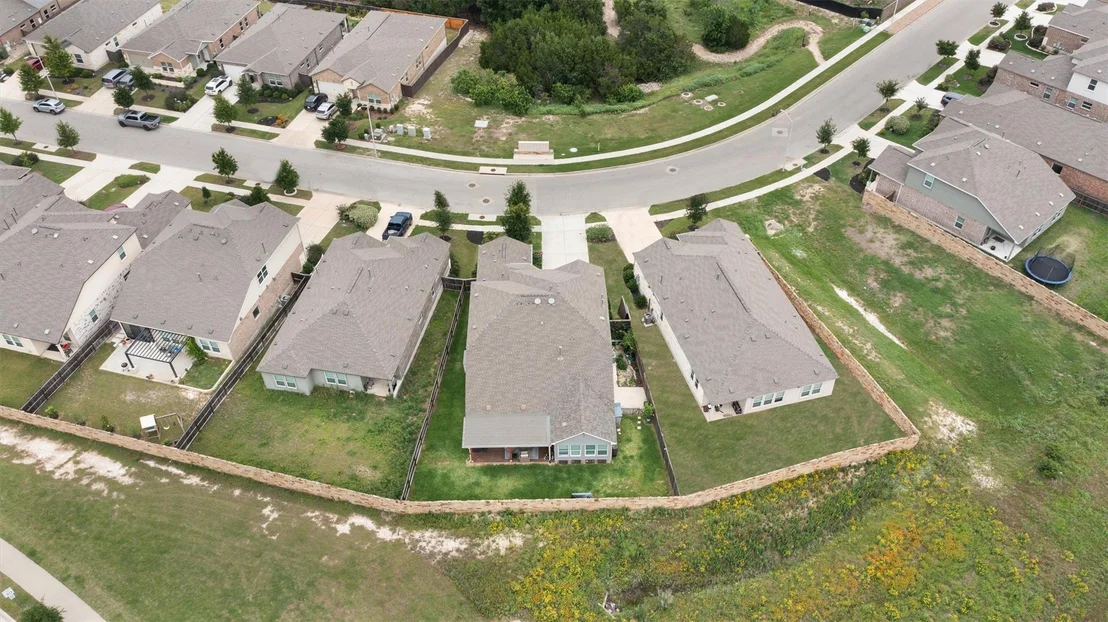 Photo of 832 Mallow RD