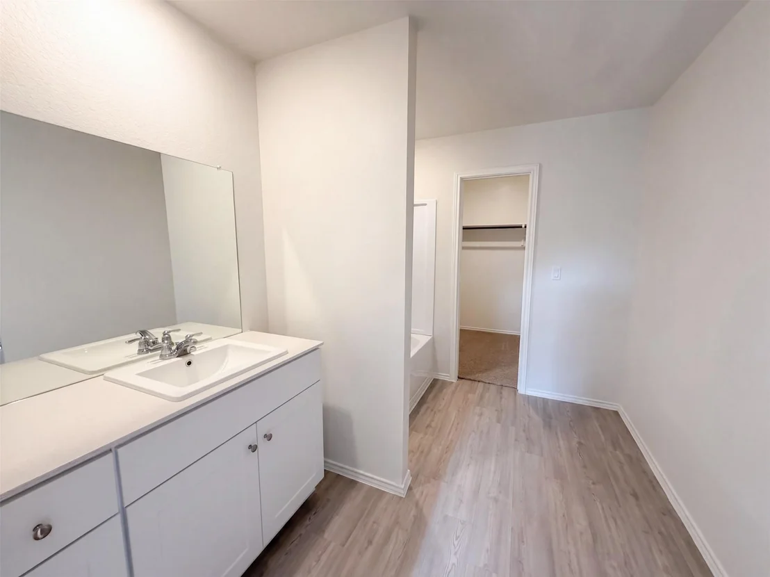Photo of 1905 Willkomen WAY