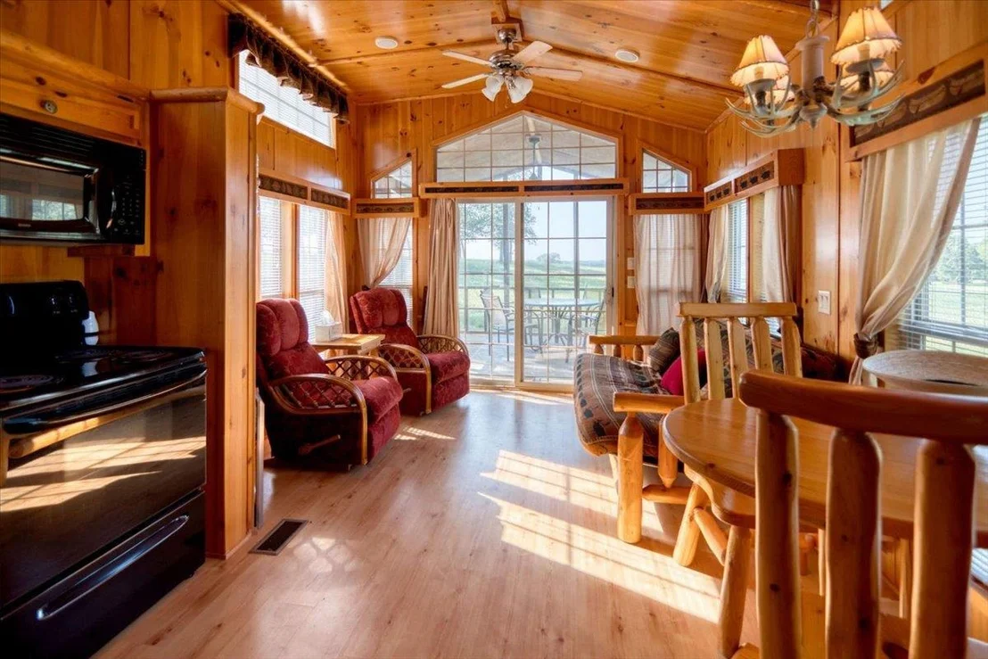 Photo of 2095 County Road 442