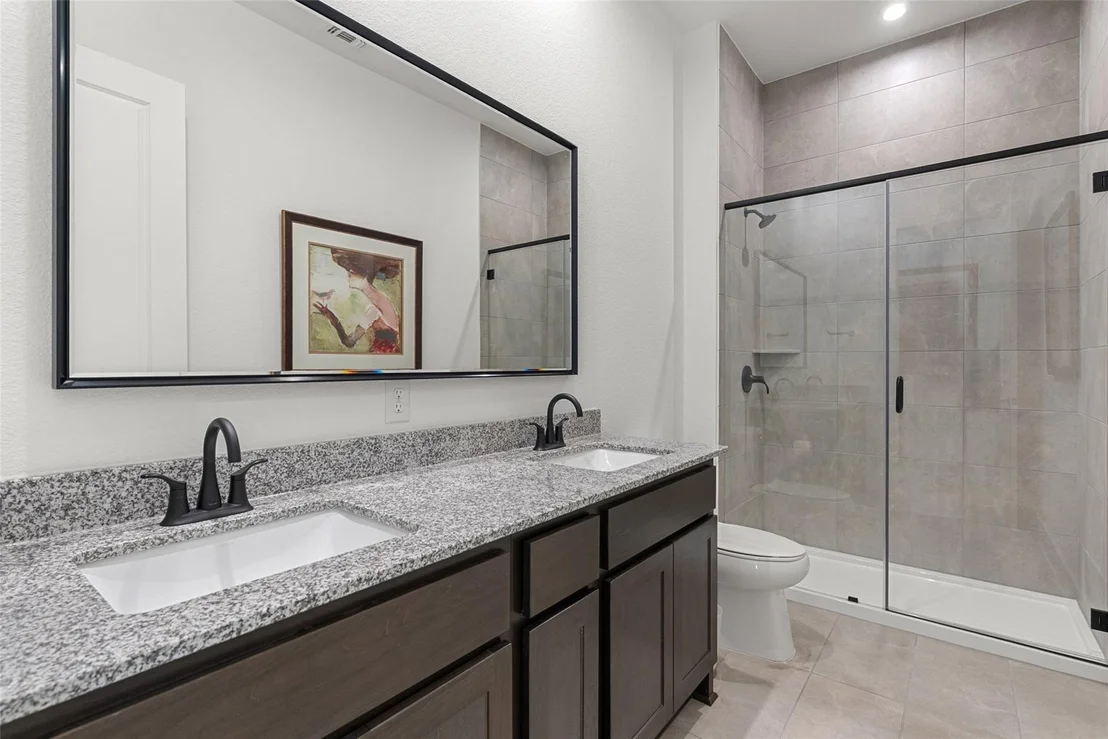 Photo of 544 Castillo BND