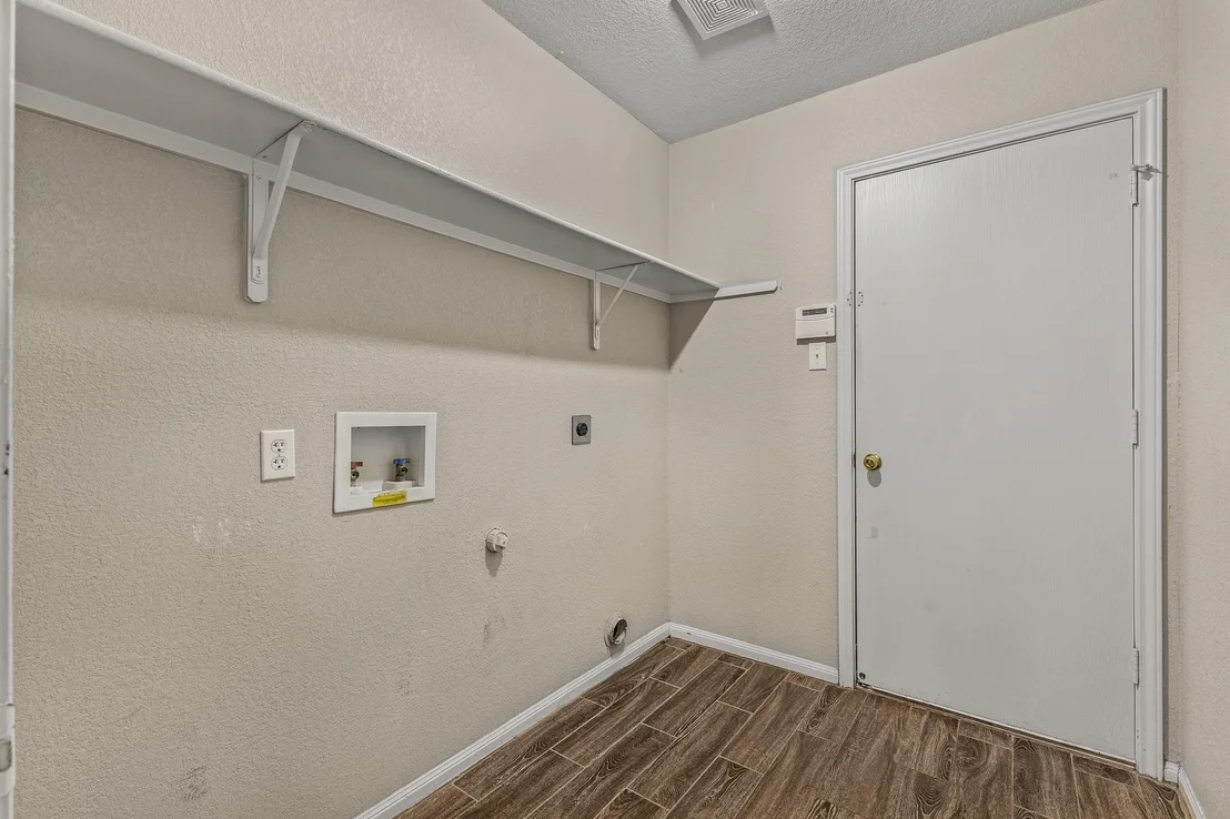 Photo of 5504 Southern Crossing DR