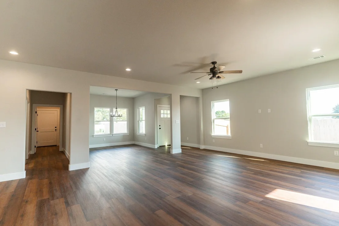Photo of 305 String Prairie WAY