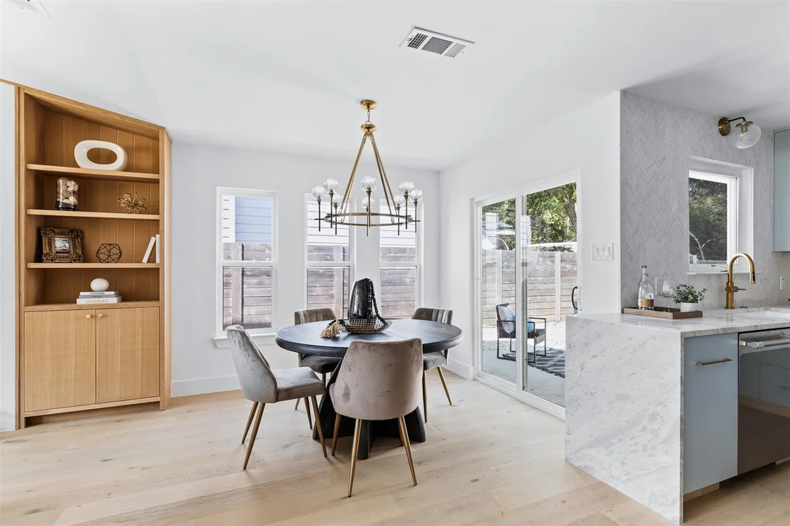 Photo of 2018 Lear LN