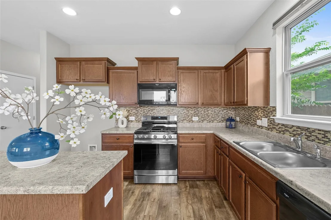Photo of 139 Corvid DR
