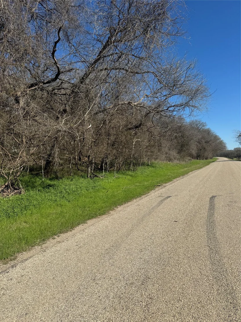 Photo of Lot 961 Riverside DR