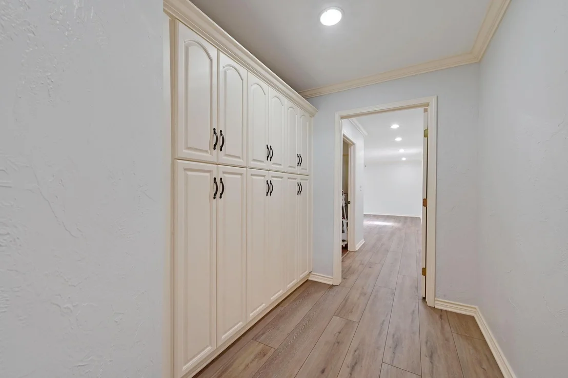 Photo of 140 Barton Ranch CIR