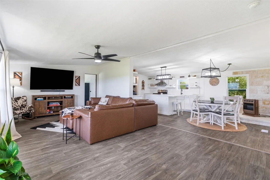 Photo of 2352 County Road 239