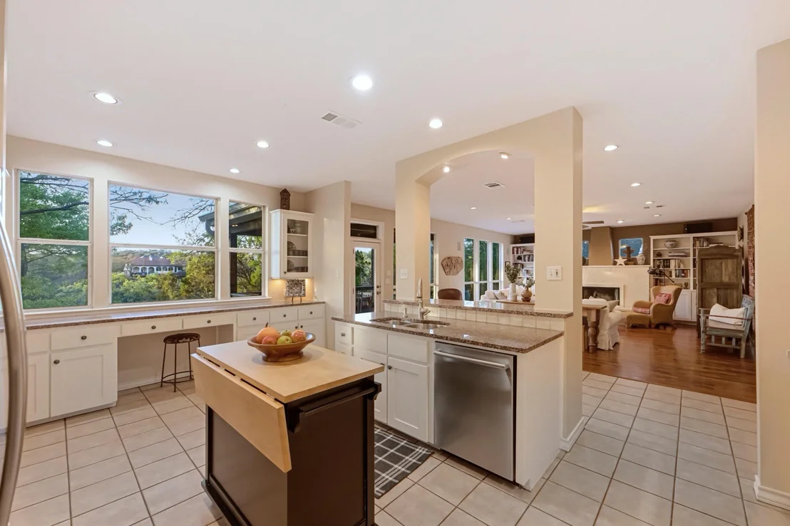 Photo of 604 Furlong DR