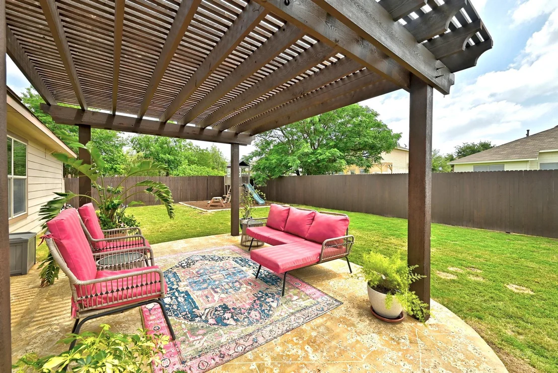 Photo of 184 Coral Stone TRL