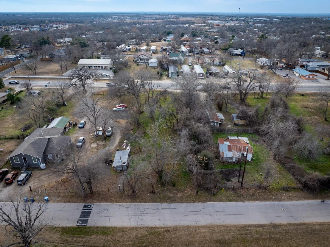 Photo of 418 S Avenue D Ave