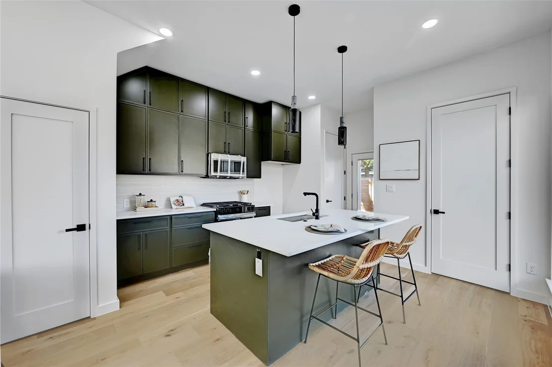 Photo of Unit 2 at 2717 Lyons RD