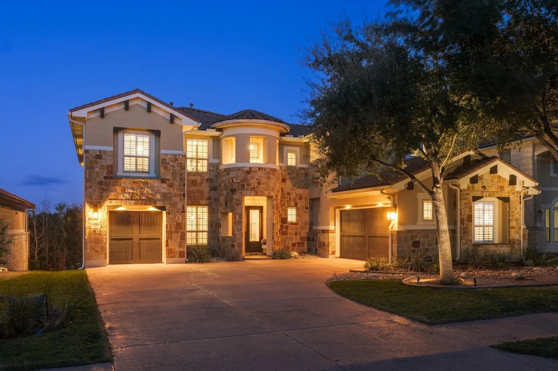 Photo of 701 Horseback HOLW