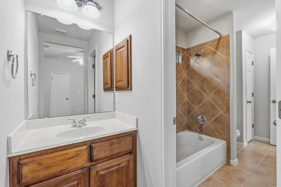 Photo of 171 Brighton Ln LN
